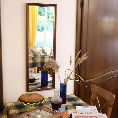 Oda ve Kahvaltı La Closerie De L'autan